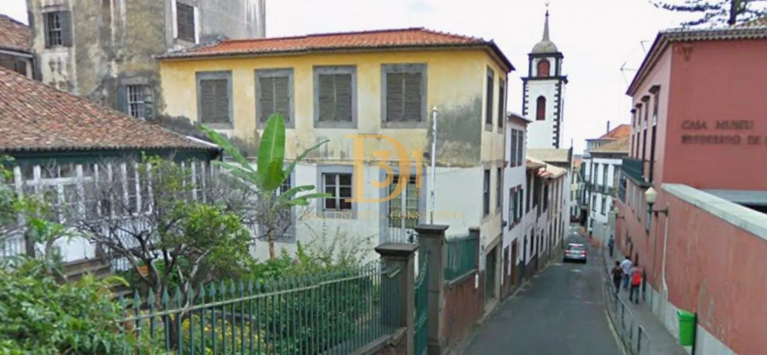 Prédio — Funchal