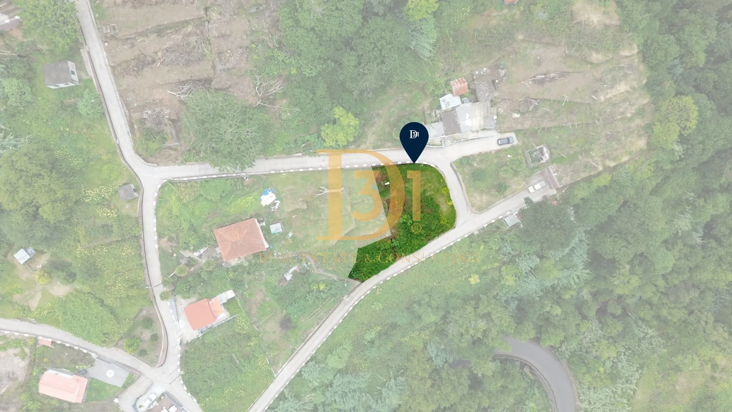 Terreno com 547 m² - São Vicente - Imóvel D31 em Portugal