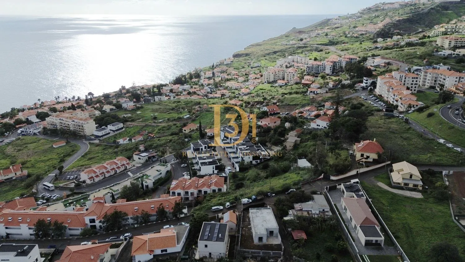 Terreno de excelência com vista mar no Caniço de Baixo - Imóvel D31 em Portugal