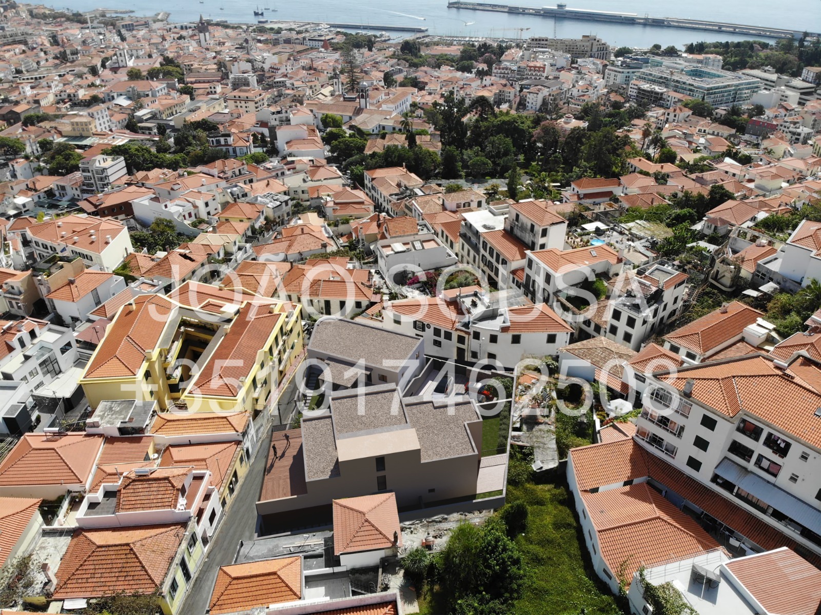 Vista superior traseira do Edifício Quinta dos Arrifes